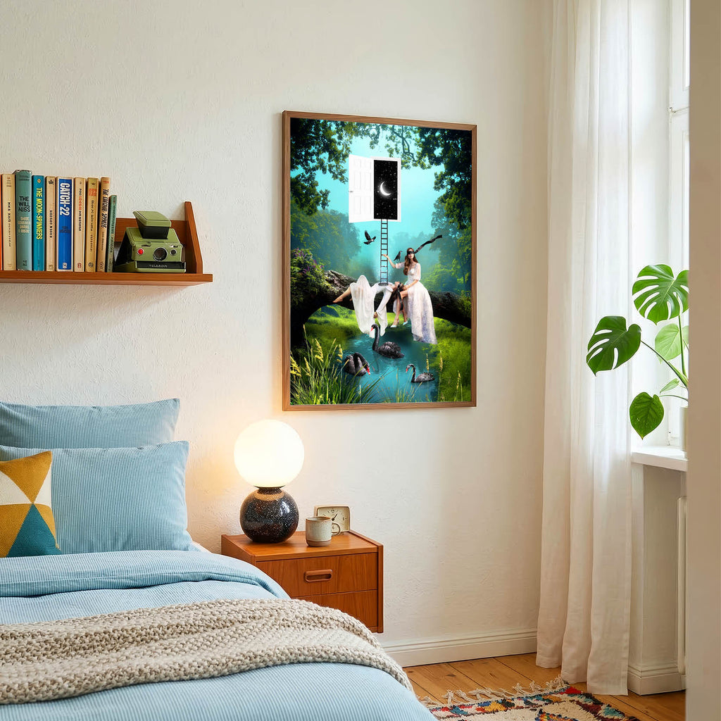 Plakat na ścianę surrealistyczny z zielonym krajobrazem, stawem i czarnymi łabędziami, dekoracja do salonu i sypialni, motyw natura, nowe początki, spokój i harmonia we wnętrzu.
